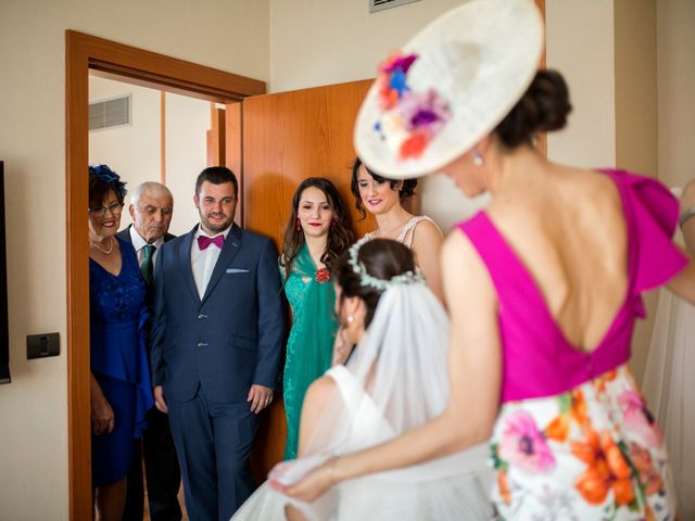 La boda de Julián y María José en Jun, Granada 23
