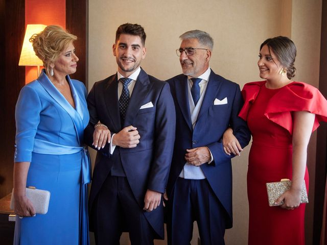 La boda de Manuel y Elena en Córdoba, Córdoba 13