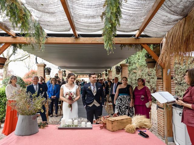 La boda de Julian y Milagros en Illescas, Toledo 15