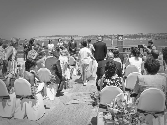 La boda de Janire y Patxi en Santurtzi, Vizcaya 11