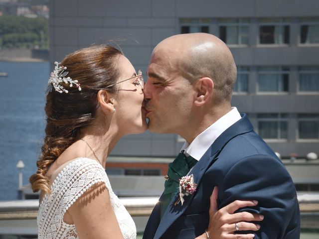 La boda de Janire y Patxi en Santurtzi, Vizcaya 14