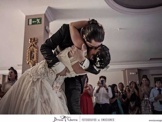 La boda de David y Inma en Sevilla, Sevilla 28