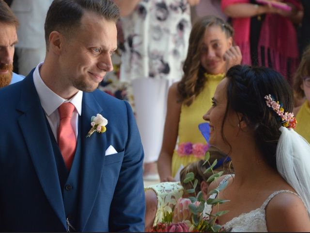 La boda de Adam y Silvia en Lupiana, Guadalajara 10