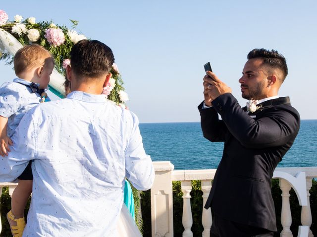 La boda de Luis y Carolina en Vilanova I La Geltru, Barcelona 30