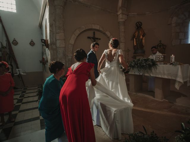 La boda de Carlos y Laura en Sotos De Sepulveda, Segovia 23