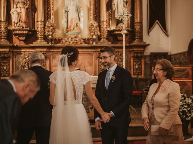 La boda de Patri y Álvaro en Sevilla, Sevilla 16