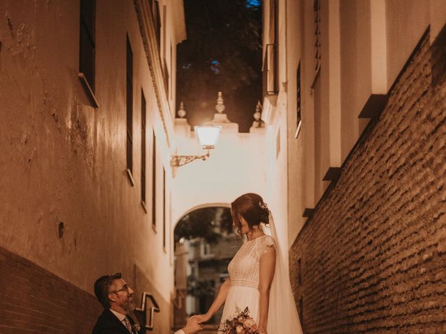 La boda de Patri y Álvaro en Sevilla, Sevilla 31