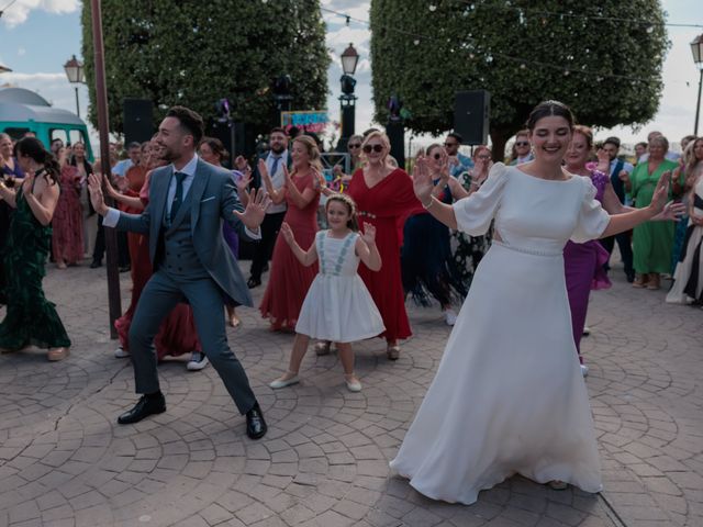 La boda de José y María en Sevilla, Sevilla 32