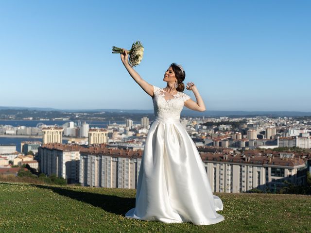 La boda de Arturo y Livia en A Coruña, A Coruña 23