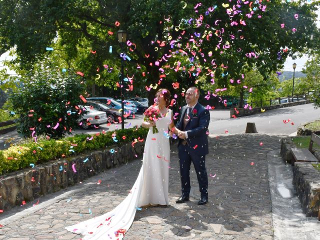 La boda de Javi y Leire en Galdakao, Vizcaya 18