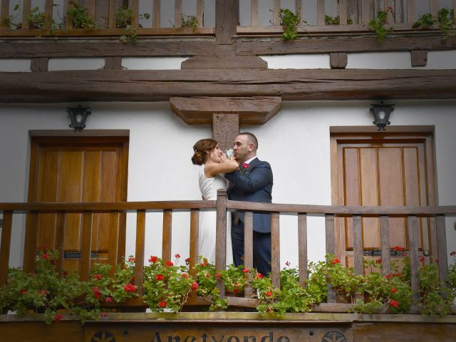 La boda de Javi y Leire en Galdakao, Vizcaya 38