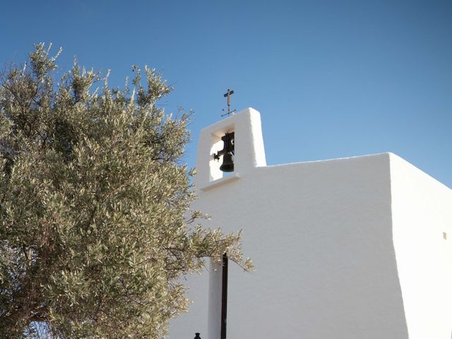 La boda de Karol y Bea en Cala De San Vicente Ibiza, Islas Baleares 19