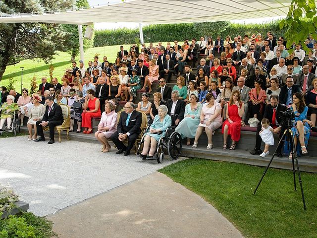 La boda de Daniel y Sara en Castejon, Navarra 49