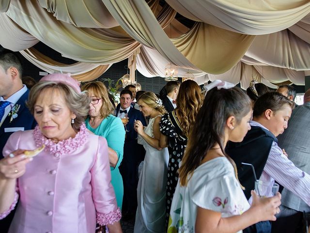 La boda de Daniel y Sara en Castejon, Navarra 71