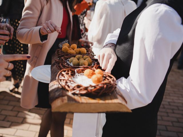 La boda de David y Tamara en Gorraiz, Navarra 101