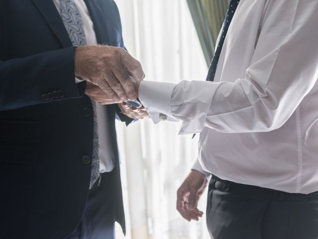 La boda de José María y Cristina en Los Palacios Y Villafranca, Sevilla 38