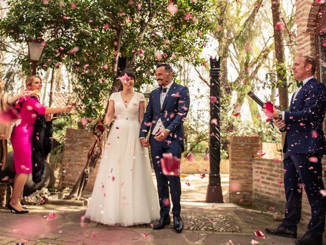 La boda de Tomy y Lorena en Alalpardo, Madrid 21