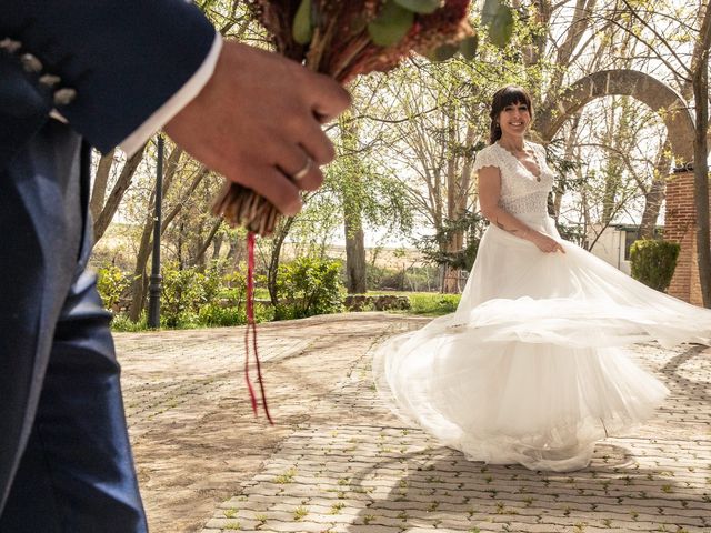 La boda de Tomy y Lorena en Alalpardo, Madrid 25