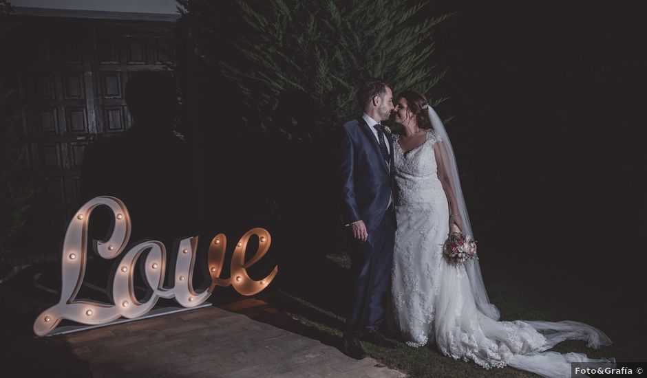 La boda de José María y Cristina en Los Palacios Y Villafranca, Sevilla