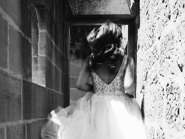 La boda de Lucian y Alexandra en Laguardia, Álava 37
