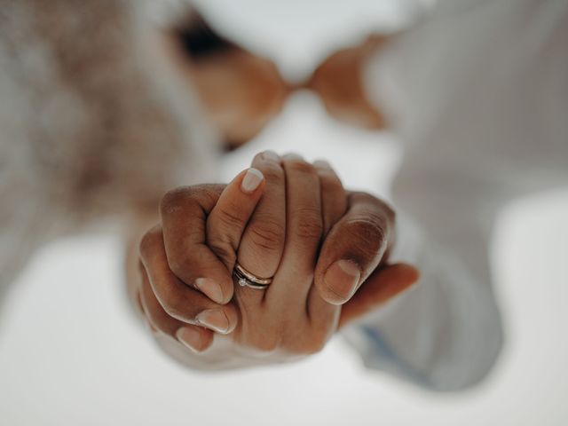 La boda de Lucian y Alexandra en Laguardia, Álava 41