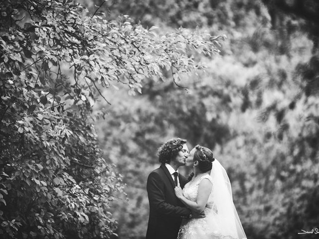 La boda de Luis y Laura en Torrecaballeros, Segovia 53