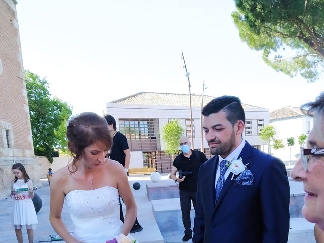 La boda de Fernando y Jennifer en Meco, Madrid 10