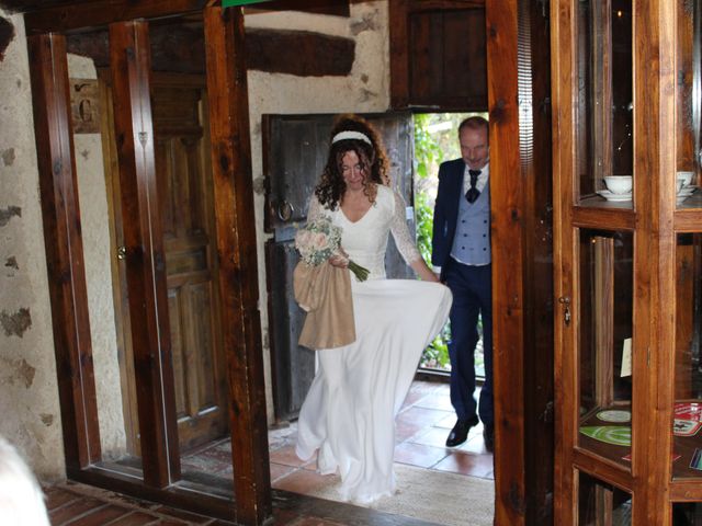La boda de Manuel y Sonia en Pinilla Del Valle, Madrid 18