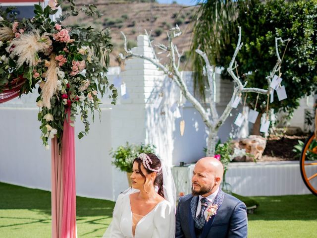 La boda de Patricia y Daniel en Arenas, Málaga 28