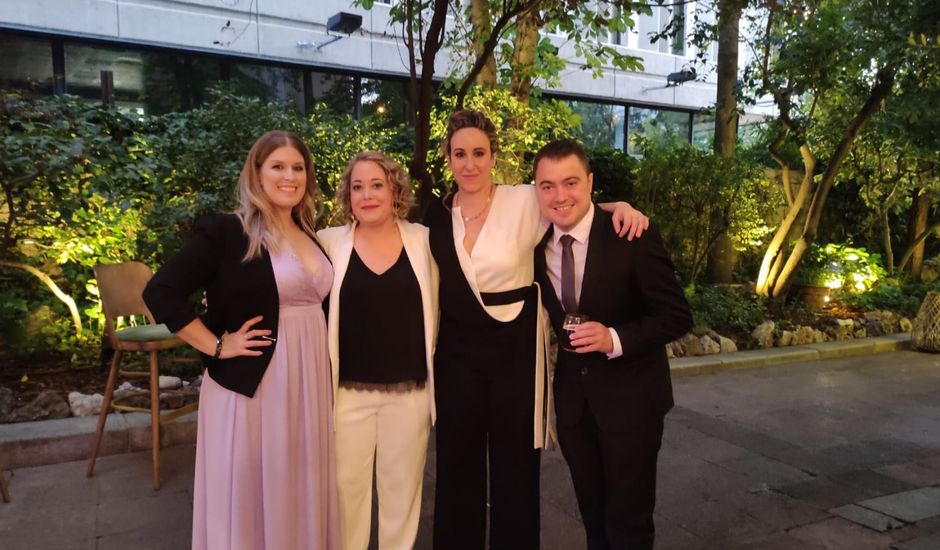 La boda de Beatriz y Ángela en Madrid, Madrid