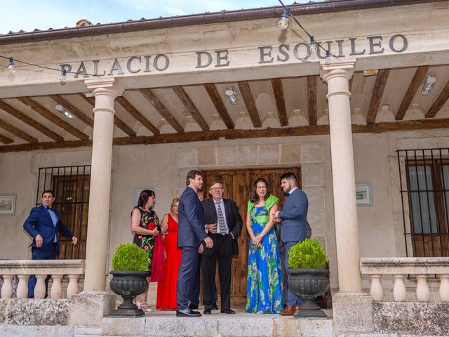 La boda de Manuel y Patricia en Sotos De Sepulveda, Segovia 24