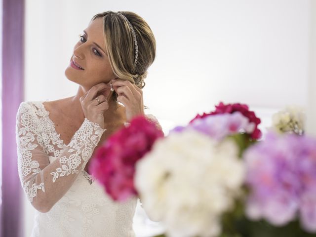 La boda de Cristian y Lorena en Fuentes De Ebro, Zaragoza 5