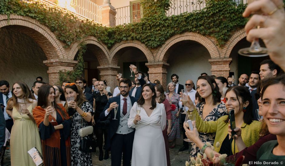 La boda de Víctor y Julia en Hoyuelos, Segovia