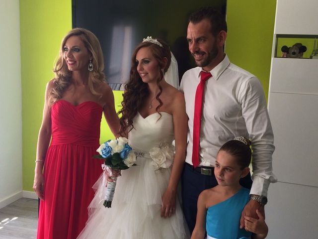 La boda de Javier y Maria Isabel  en Benalmadena Costa, Málaga 9
