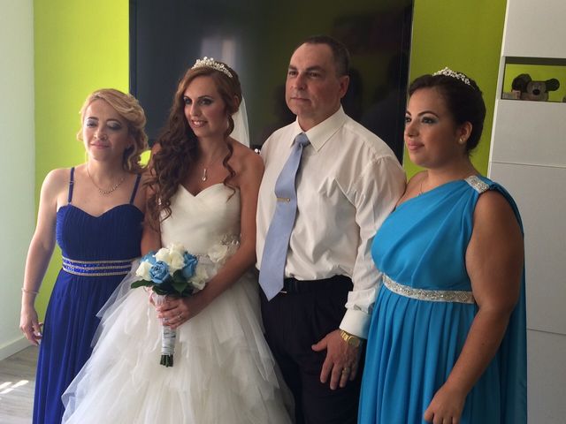 La boda de Javier y Maria Isabel  en Benalmadena Costa, Málaga 10