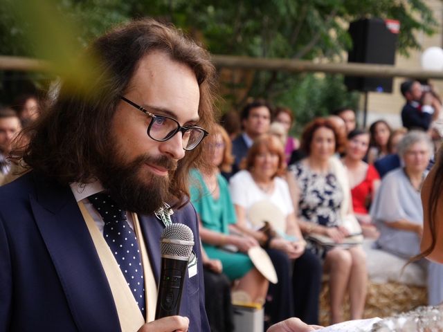 La boda de Miguel y Cristina en Carretera Villarrubia (Villarrubia), Córdoba 10