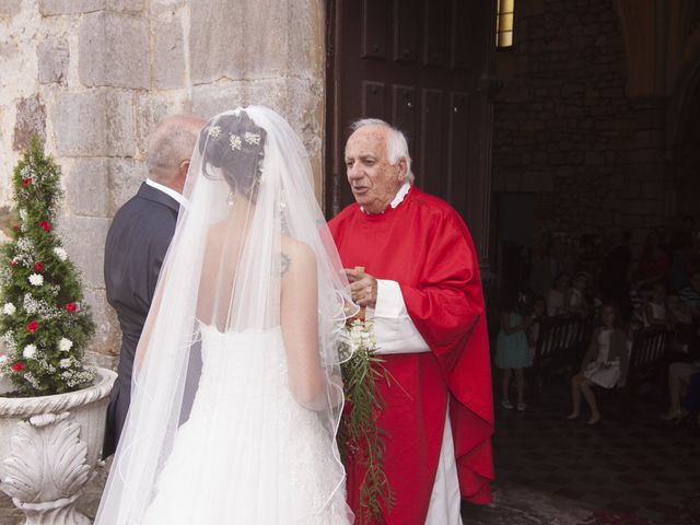 La boda de Yunior y Lucia en Hoznayo, Cantabria 12