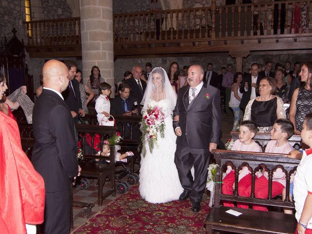 La boda de Yunior y Lucia en Hoznayo, Cantabria 13