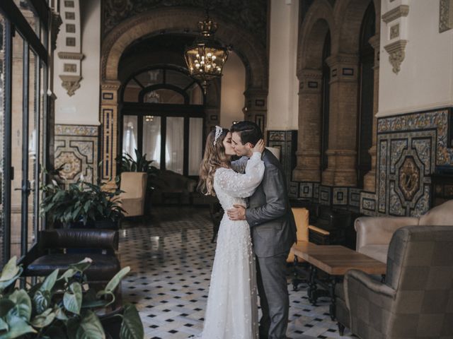 La boda de Raquel y Marcos en Sevilla, Sevilla 132