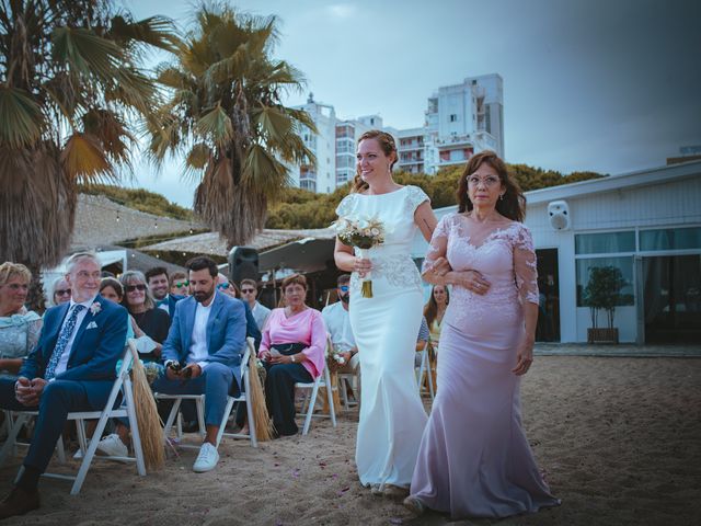 La boda de Irene y Cris en Malgrat De Mar, Barcelona 16