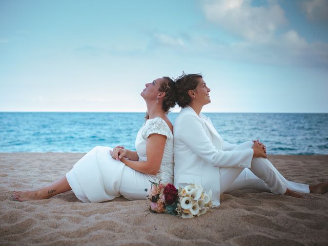 La boda de Irene y Cris en Malgrat De Mar, Barcelona 39