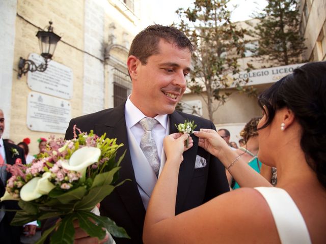 La boda de Quino y Rosa en San Fernando, Cádiz 15