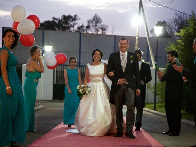 La boda de Quino y Rosa en San Fernando, Cádiz 34