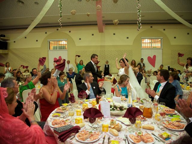 La boda de Quino y Rosa en San Fernando, Cádiz 56