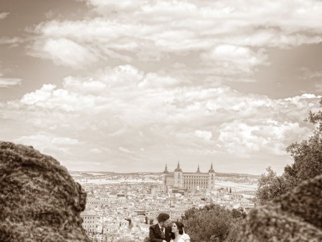 La boda de Marcos y Melany en Burujón, Toledo 33