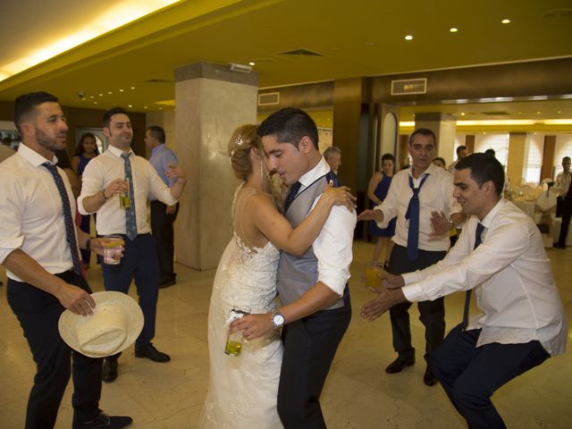 La boda de Javier y Clebia en Isla, Cantabria 31