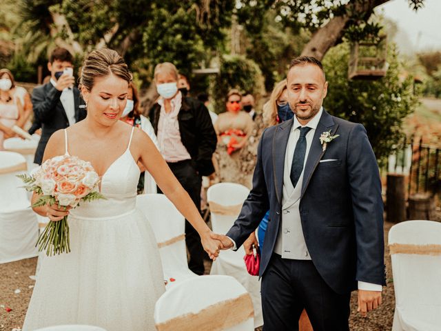 La boda de Virgina y Iván en Santa Cruz De Tenerife, Santa Cruz de Tenerife 17