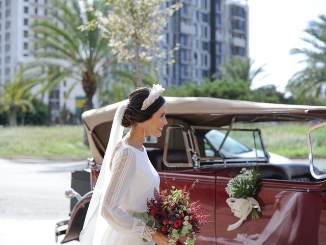 La boda de Julio y Luzma en El Puig, Valencia 19