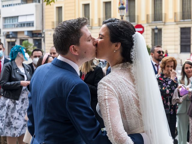 La boda de Nacho y Pilu en Valencia, Valencia 17