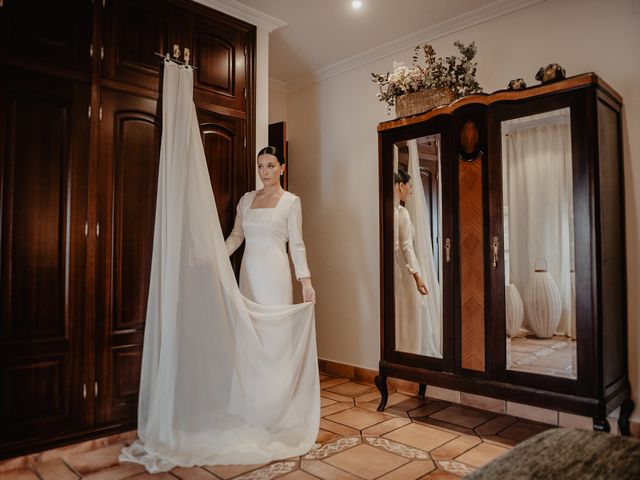 La boda de Ángel y Carmen en Llerena, Badajoz 24